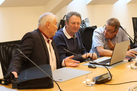 16. redna seja OS 02 Foto Ljubo Vukelič